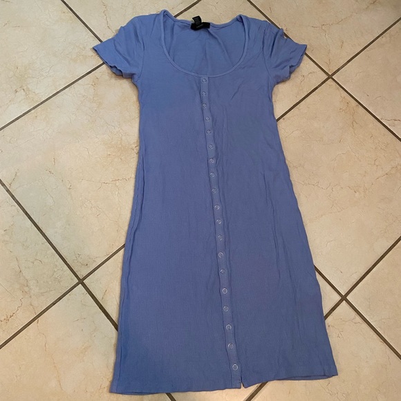 Forever 21 periwinkle button dress - Picture 1 of 2